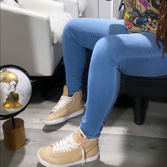 Meet your Posher, Keyanna - Picture 7 of 7